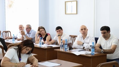 Yerevan State University (YSU) students, studying geology were awarded a monetary reward. Yerevan State University (YSU) students, studying geology were awarded a monetary reward.